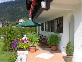 Hostal G�stehaus Wei�es R�ssl
