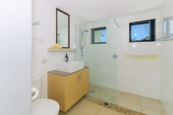 Serenity 3 Bedroom Holiday Apartment