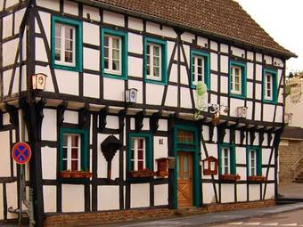 Hostal Hotel Zum Schwan