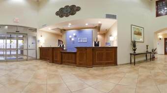 Hotel Holiday Inn Express Inn & Suites Searcy