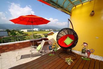 Hotel Rainbow Garden B&B