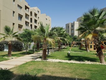 Apartamentos The Village Luxury Suites