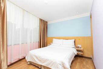 L Hotel Lianhua