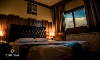 White Cedar Hotel