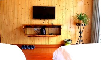 Hotel One Step To Heaven Inn