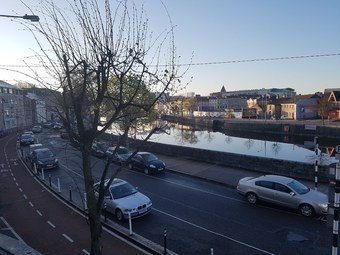 Apartamentos Cosy 3 Bedroom Apt Cork City Great View