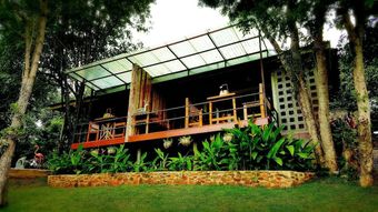 Hotel Baan Phuchalianglom