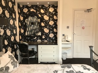 The Kings Head Hotel