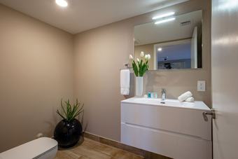 Acqua Bay Luxury Apartments