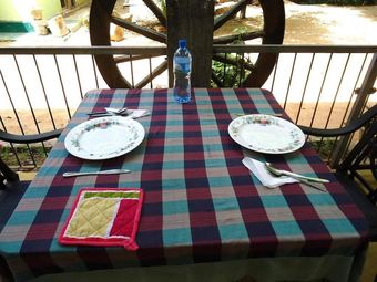 Hotel New Green Hut Inn & Restaurant