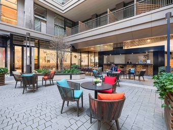 Novotel Suites Shanghai Hongqiao Hotel