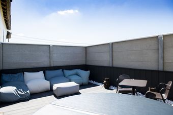 Love Hotel Domaine 10