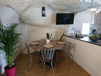 Gite Troglodytique Le Troglo'riel