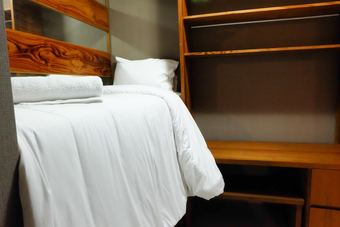 Best Price Hampton's Park Apartment Near Pondok Indah Mall