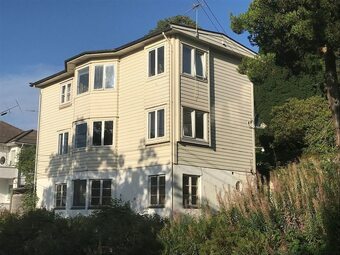 Stay.plus Budget Paradis