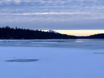 #51 & #52 Hyatt Lake Compound~sleeps 10~lake View