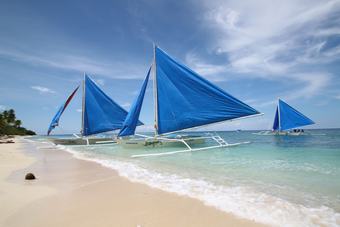 Hotel Coco Grove Beach Resort