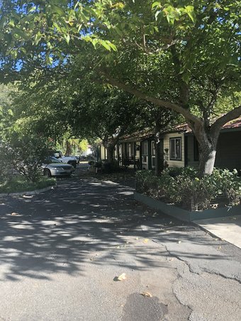 Cabana Starlite Resort