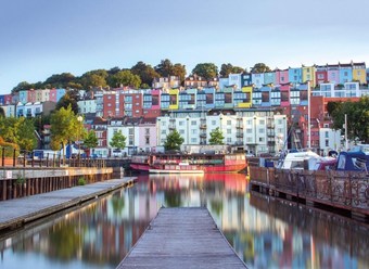 1 Bedroom Terraced House In Bristol