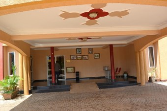 Glory Summit Hotel