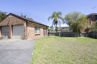 South Coast Getaway House Sleeping 8 Guests