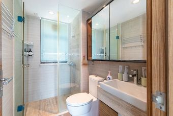 Locals Boutique Apartment  Huafa  No.2