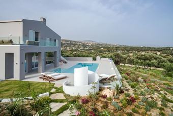 Villa White Grace