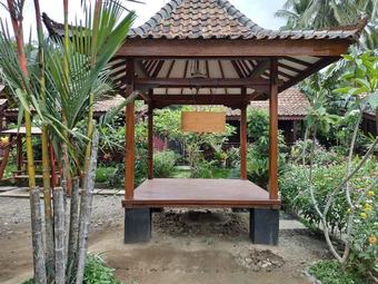 Bed & Breakfast Wisma Pulau Merah By Myhome Hospitality