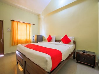 Hotel Oyo 24882 Jack's Place
