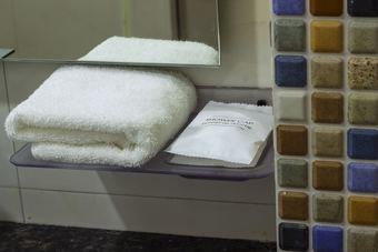 Quite Good House (suite Hotel)