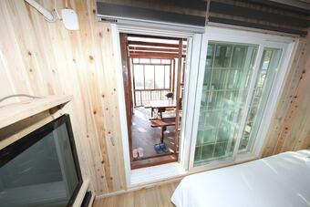 Seongmodo Park Jeong A Pension