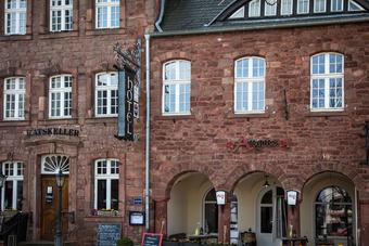Hotel & Restaurant Ratskeller Nideggen