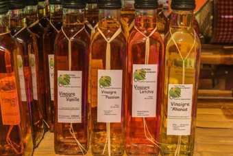 House With 2 Bedrooms In St Joseph, With Wonderful Mountain View And Terrace - 9 Km From The Beach