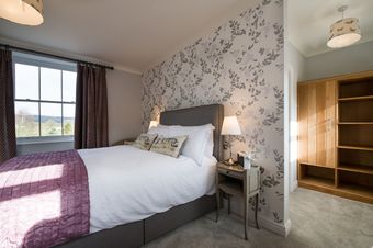 Posada Hare & Hounds