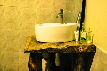 Posada Sipi Falls Lodge