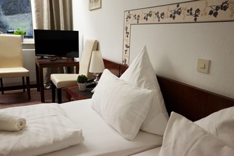 Hotel Zur Burg Sternberg