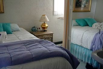 Bed & Breakfast The Purple Martin Inn