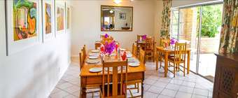 Hotel Sundune Guest House & Self Catering