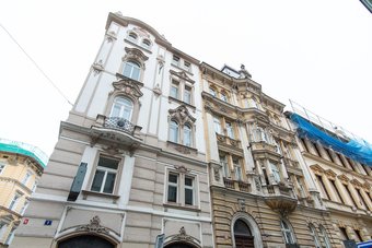 Prague City Center Mikulandska Apartment By Easybnb