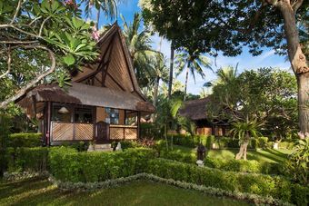 Hotel Alam Anda Ocean Front Resort & Spa