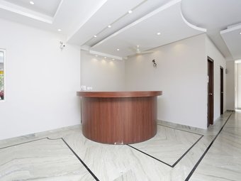 Hotel Capital O 37423 Golden Leaf