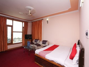 Hotel Oyo 36966 Pal Guest Housr