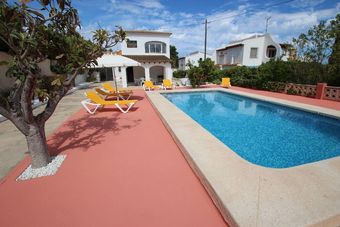 Villa Tere - Holiday Home With Private Swimming Pool In Calpe