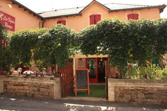 Hotel H�tel Les Vignes Rouges