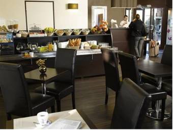 Hotel H�tel Akena De Clermont