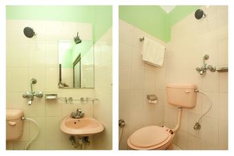 Hotel Spot On 442 Green Wood Resort Pvt Ltd