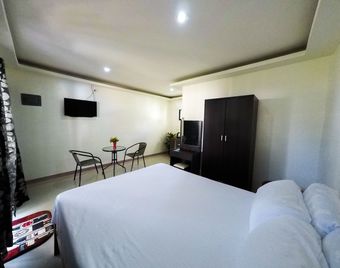 Hotel Aloha Seaside  Resort