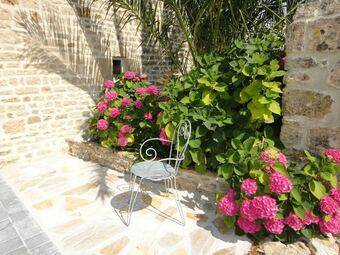 Hotel Chambres D'h�tes - La Bourgetterie