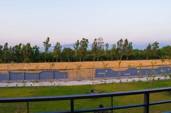 Hotel The Forest Vines Resort