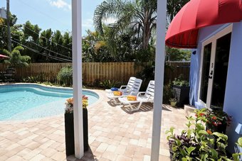 Bed & Breakfast Fantasy Island Inn Caters To Men